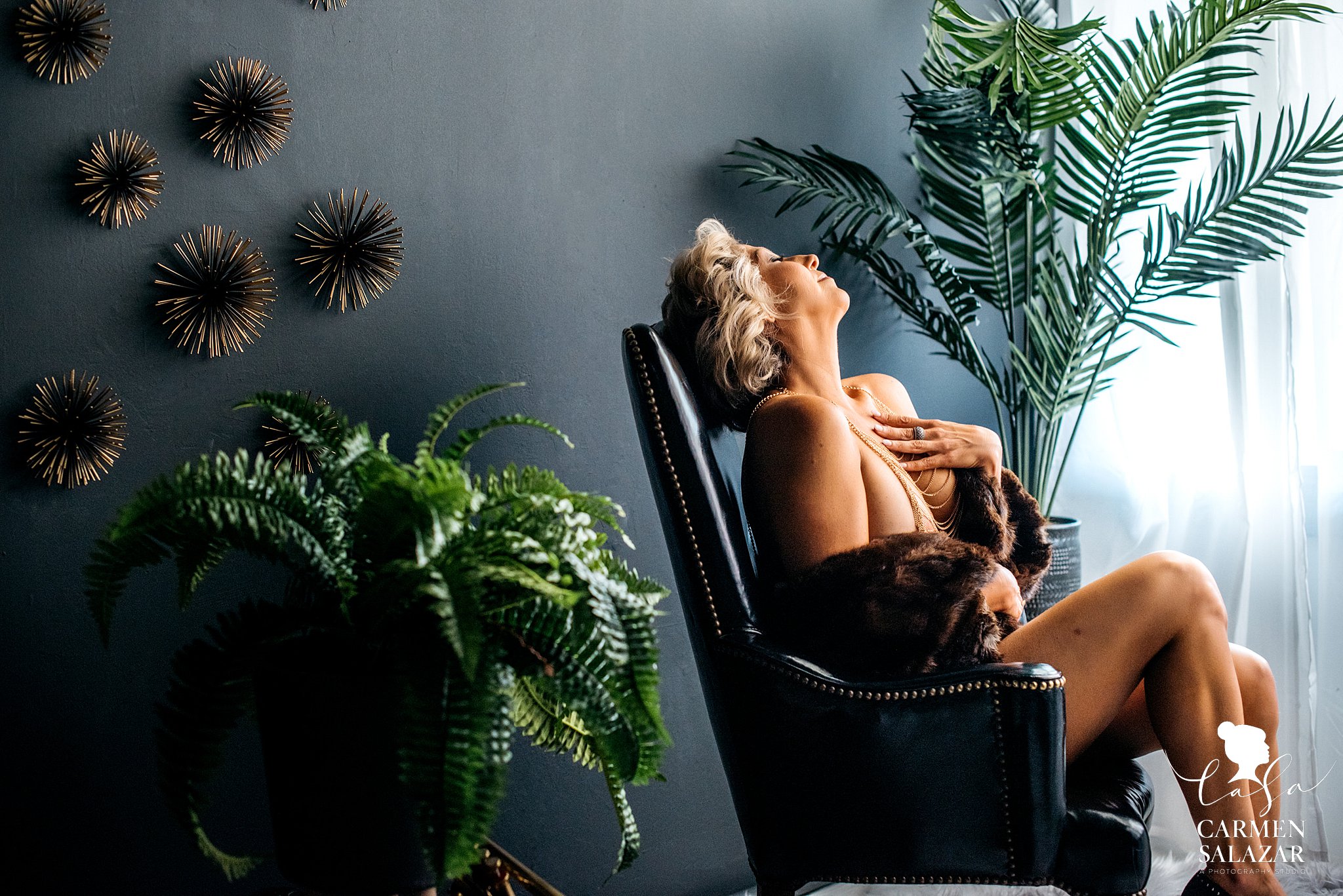 How to Make The Most Of Your Short Hair in Boudoir Photography