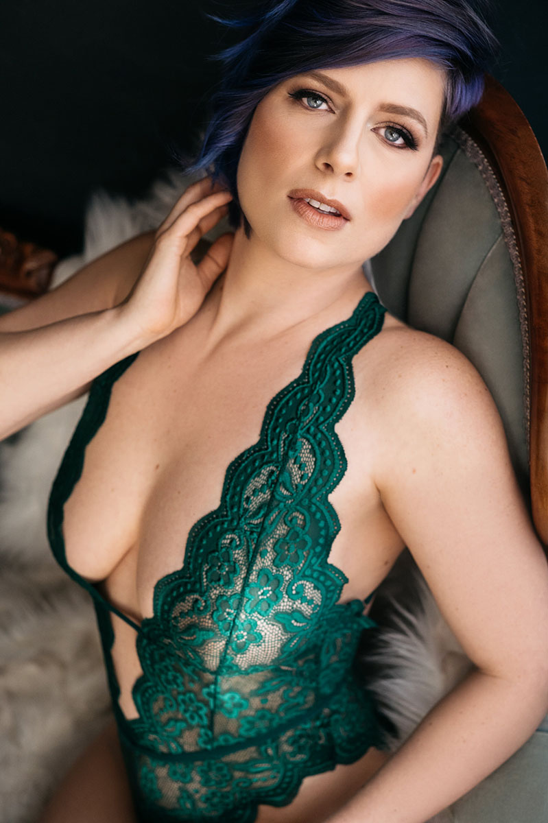 sacramento-best-boudoir-photographer-empowering-portrait-photography